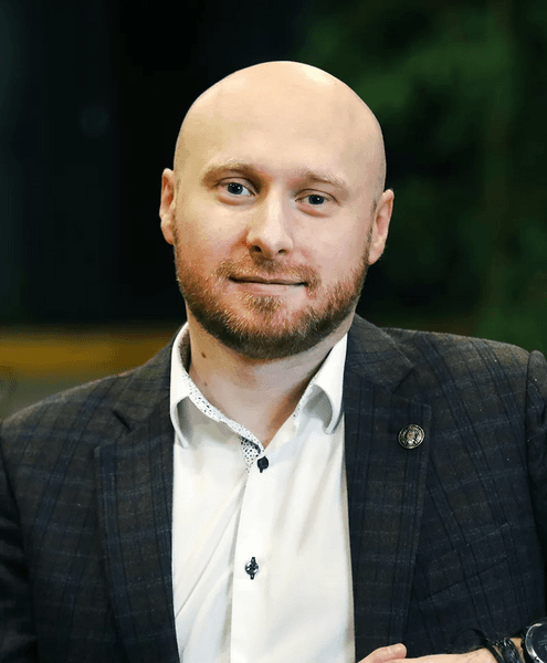 Zdjęcie portretowe Jakub Szczepkowski